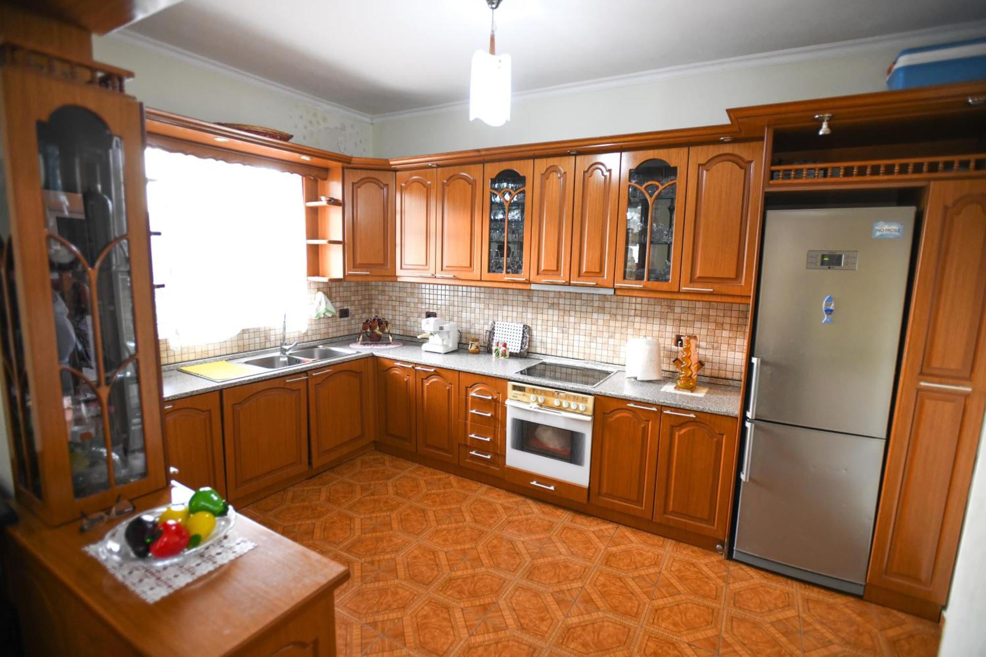 Apartment Darlin Berat Kültér fotó