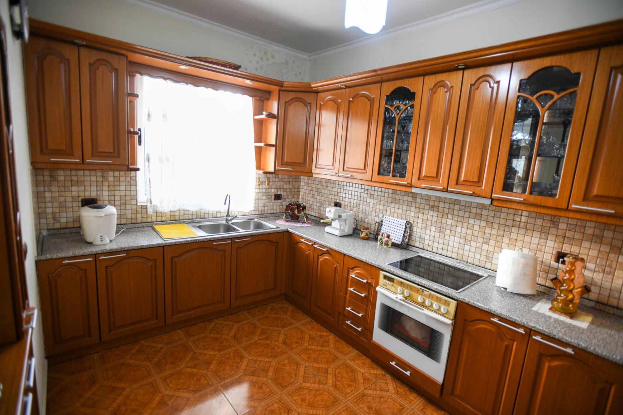 Apartment Darlin Berat Kültér fotó