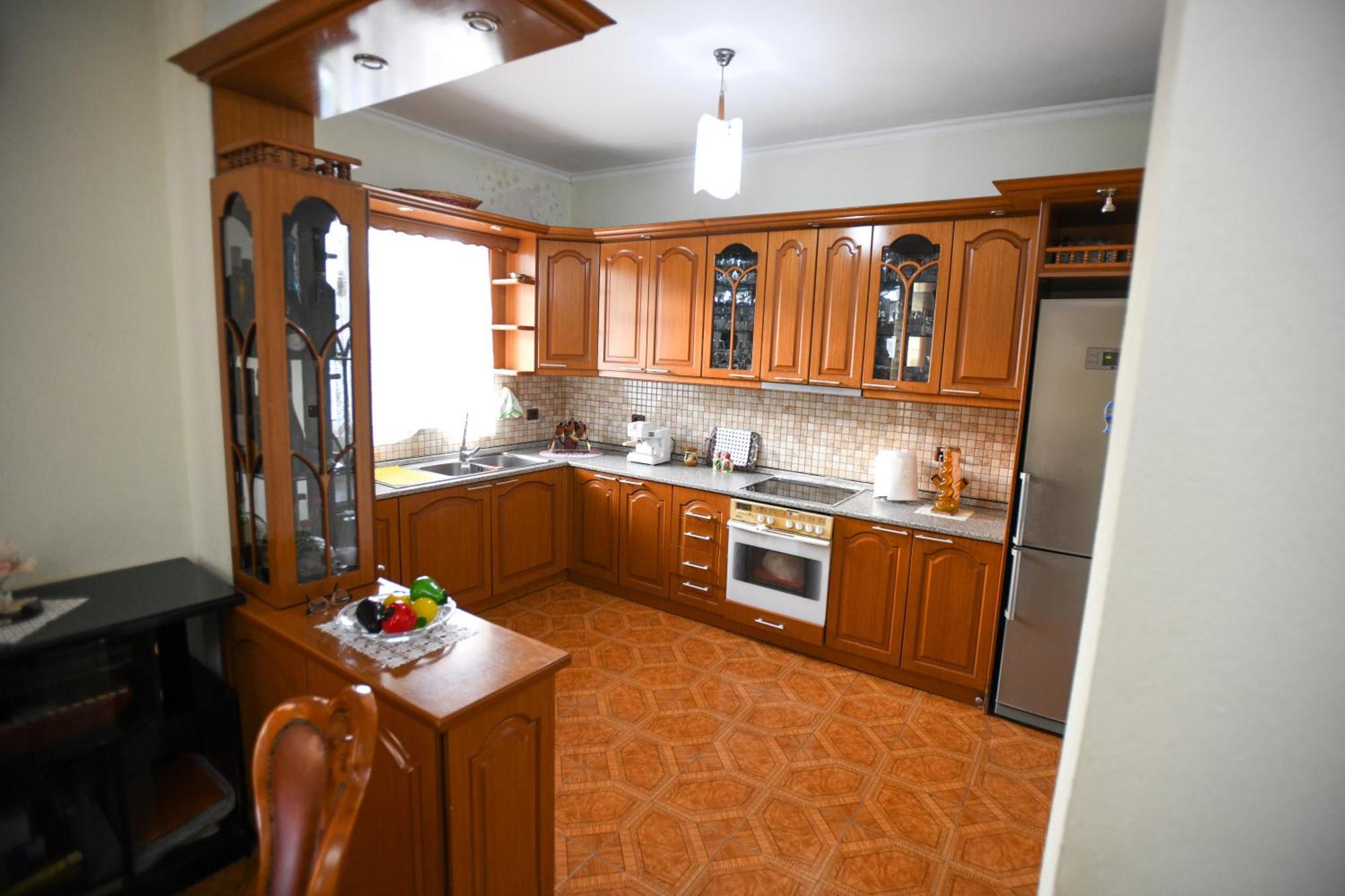 Apartment Darlin Berat Kültér fotó
