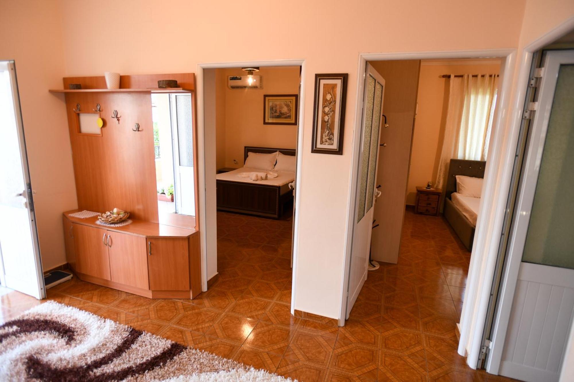 Apartment Darlin Berat Kültér fotó