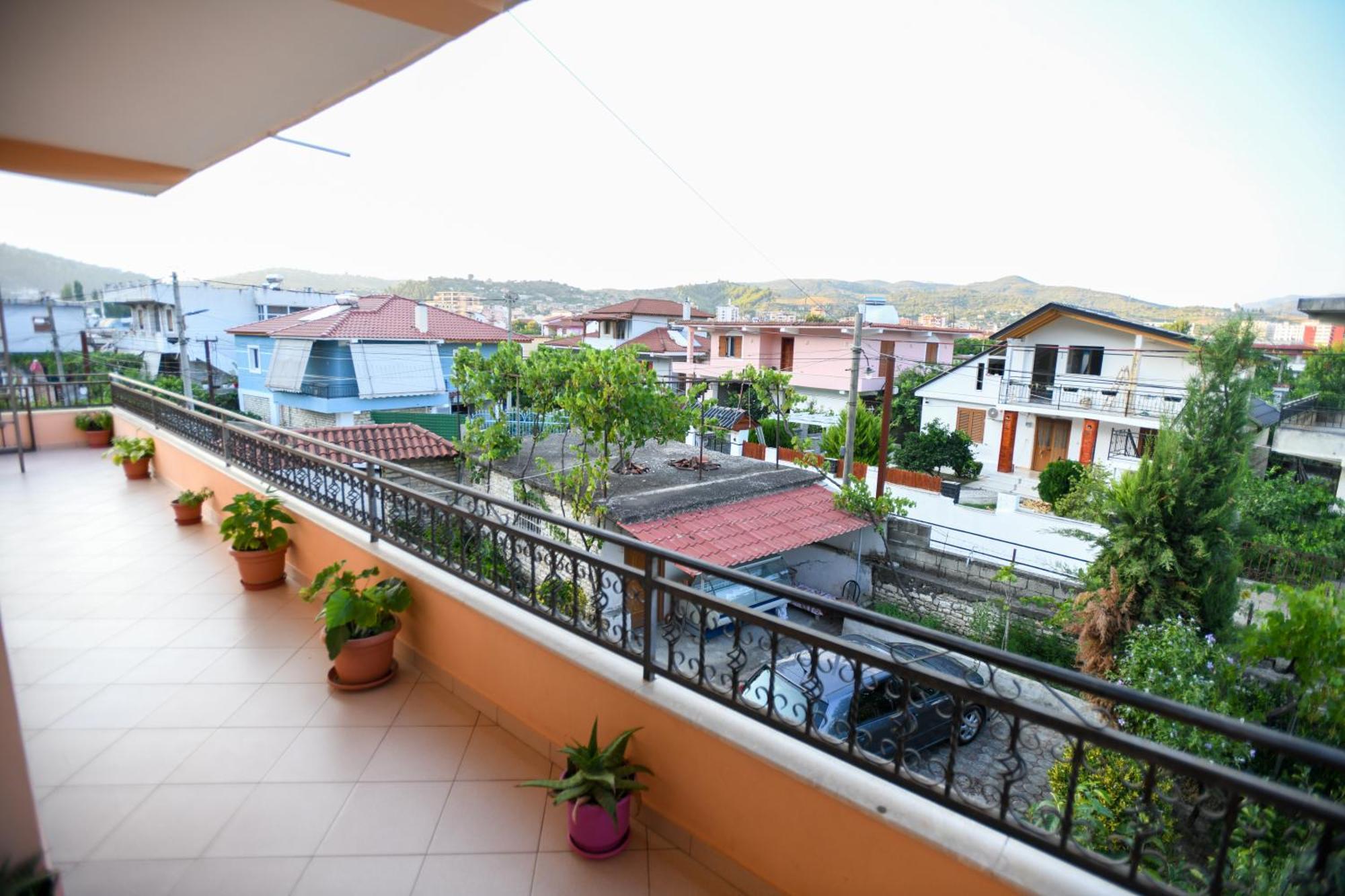 Apartment Darlin Berat Kültér fotó
