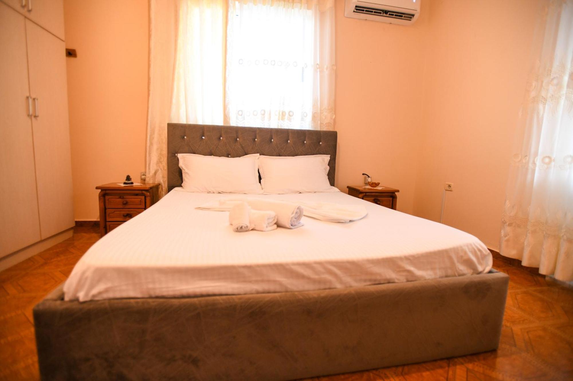 Apartment Darlin Berat Kültér fotó